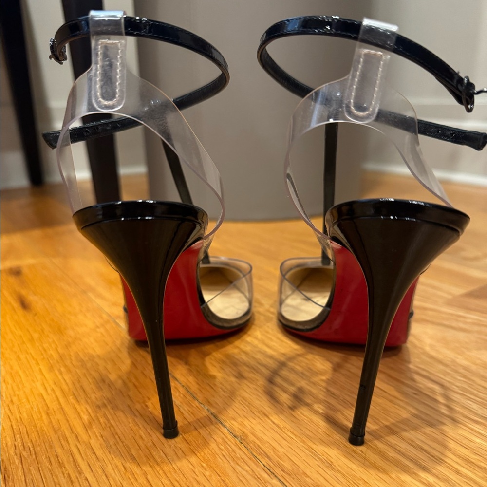 100% Louboutin stilettos sz 6.5 perfect for sz 6